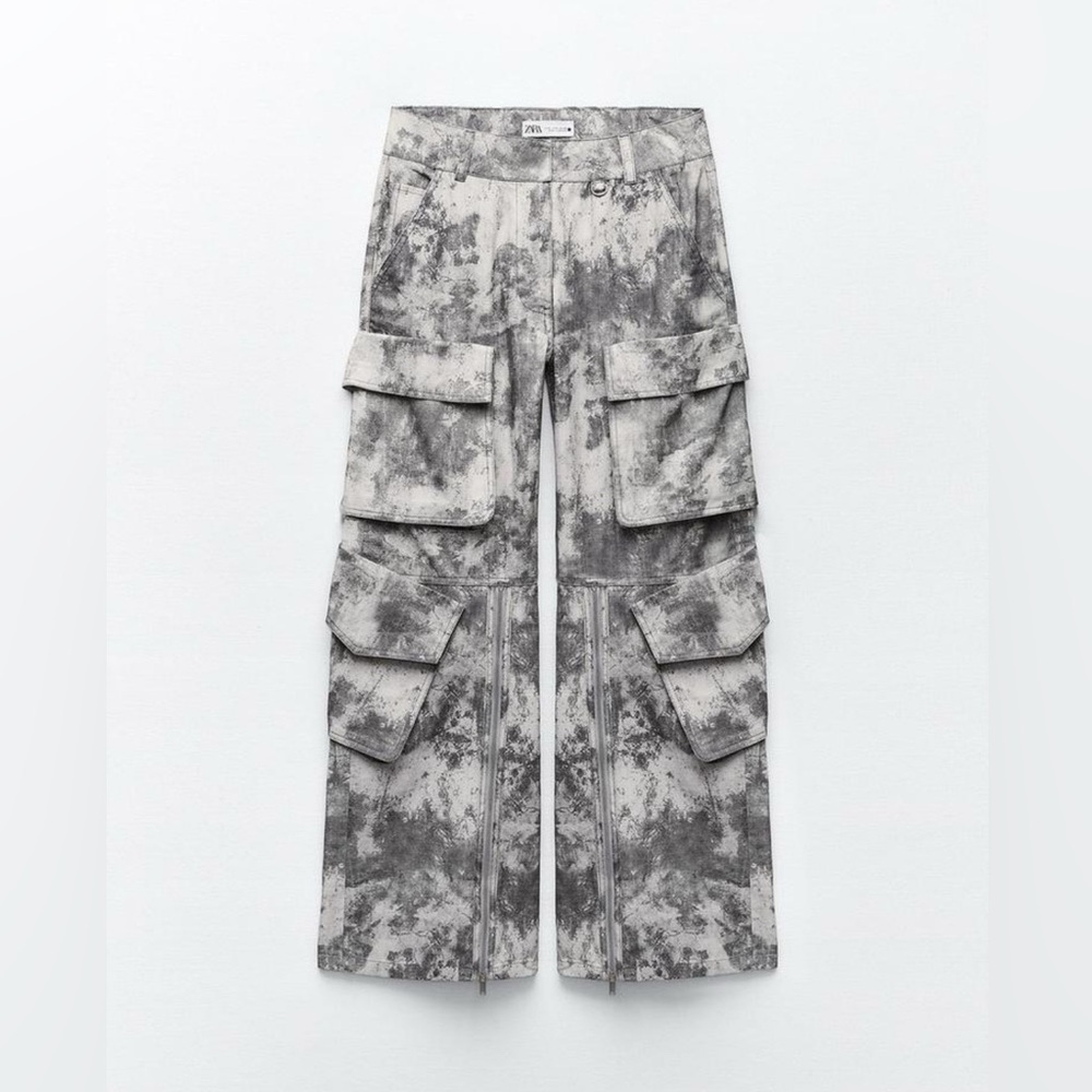 Zara Printed Cargo Pants